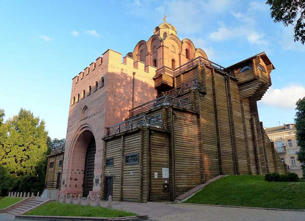 A quick overview of Ukraine’s history reveals an often neglected but central aspect of the current war