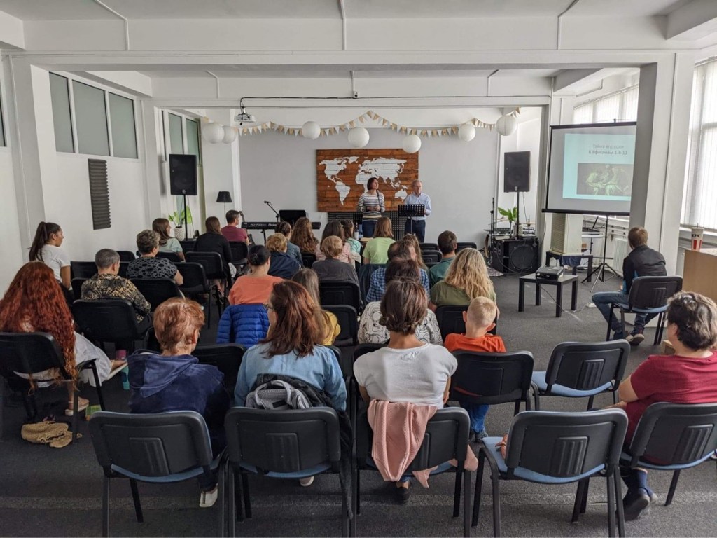 9/12/2022 – Day 200: Day of worship in Brasov,&nbsp;Romania