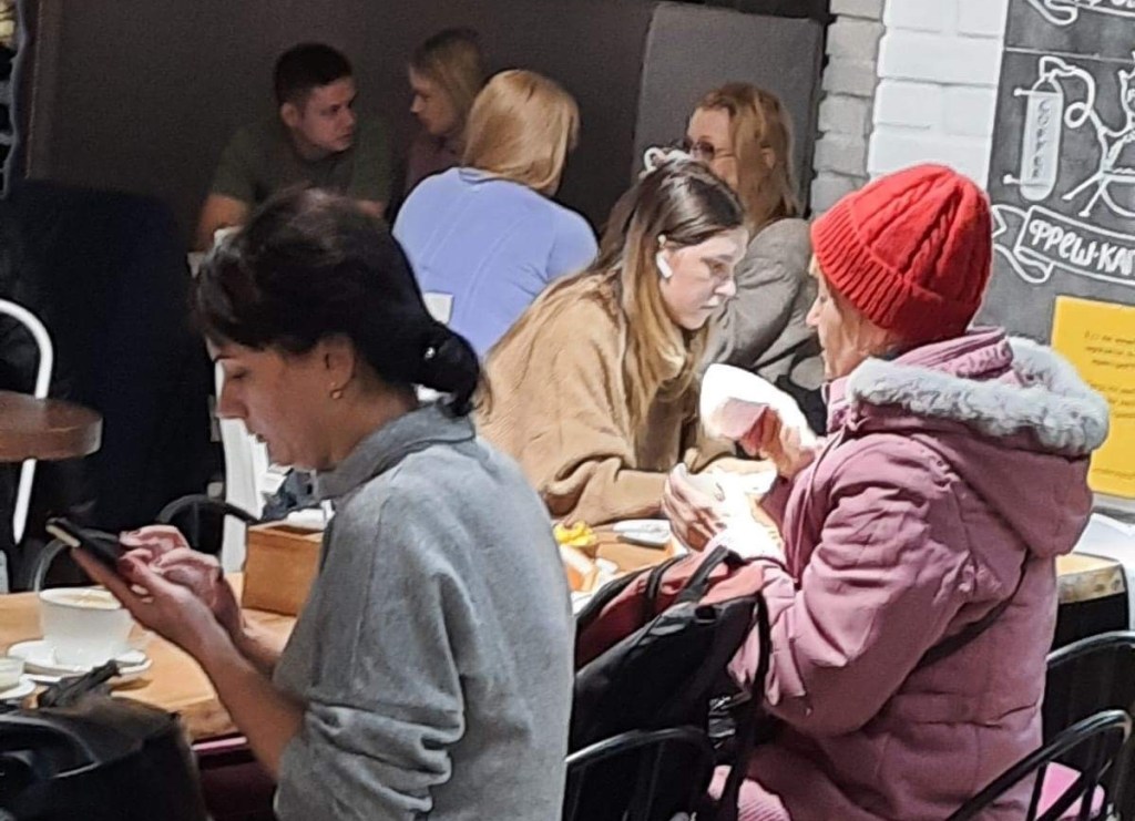 11/30/2022 – Belgorod Dnestrovsky: Praying for mothers