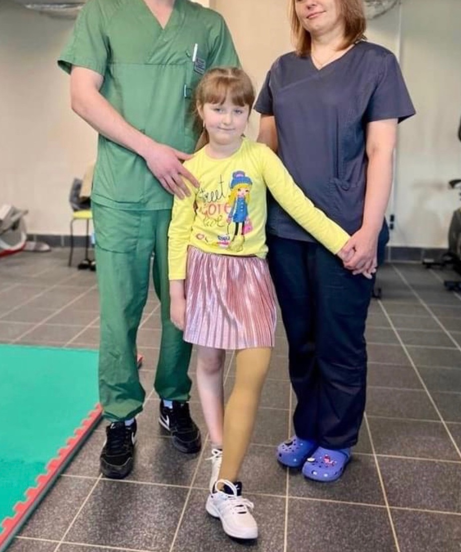 3/18/2023 – First child to get&nbsp;prosthesis
