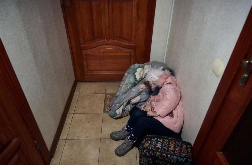 12/15/2923 – ‭‭Deliver me from those who work evil,and save me from bloodthirsty men.Psalm‬ ‭59:2‬&nbsp;‭