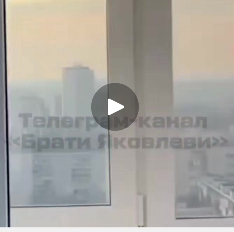 1229/2023 – Kyiv, a downed russian cruise missile hit an apartment high&nbsp;rise
