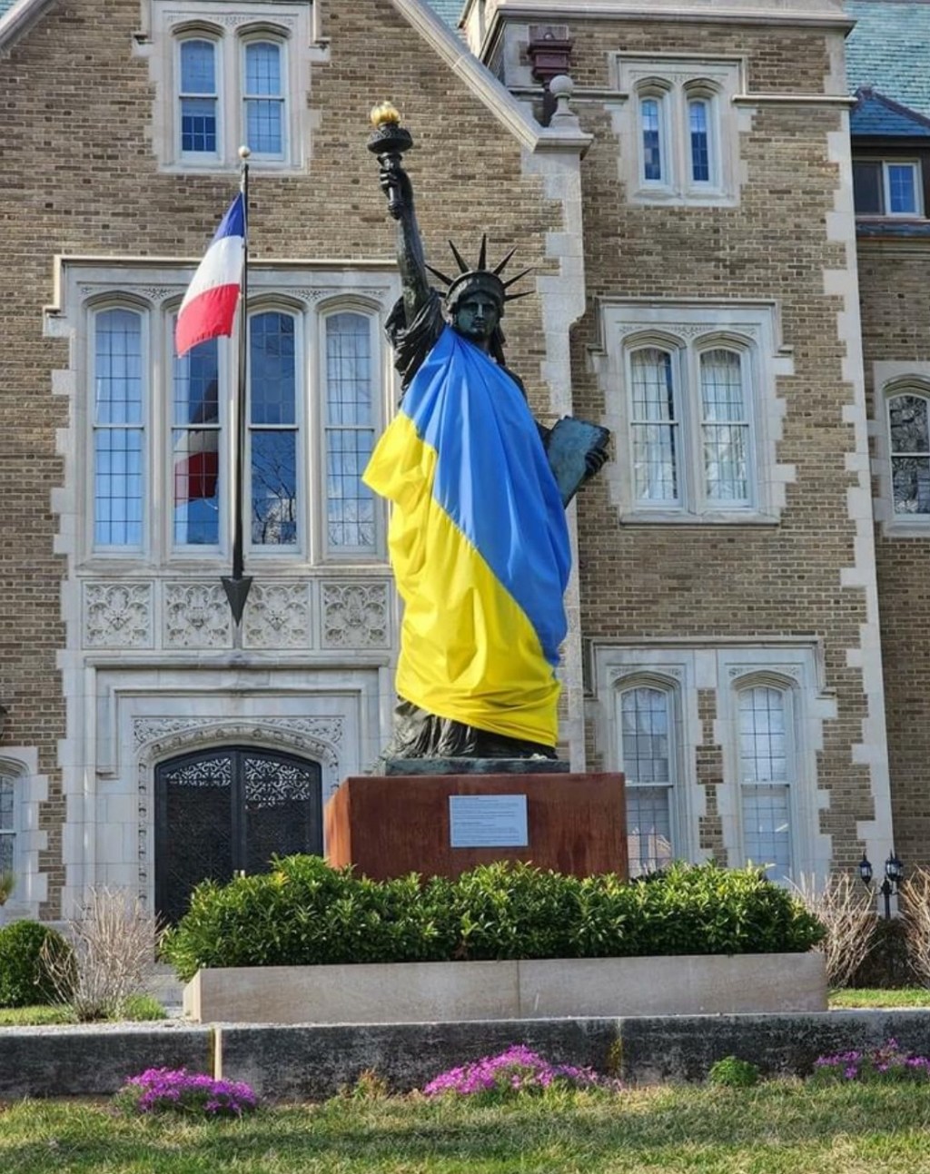 4/22/2024 – Residence of the French Ambassador in Washington, DC&nbsp;🇺🇸