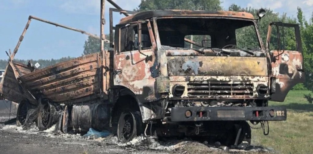 8/11/2024 — High-quality photos emerge of destroyed Russian convoy near Rylsk, with 490 ‘KIA’ counted — Butusov