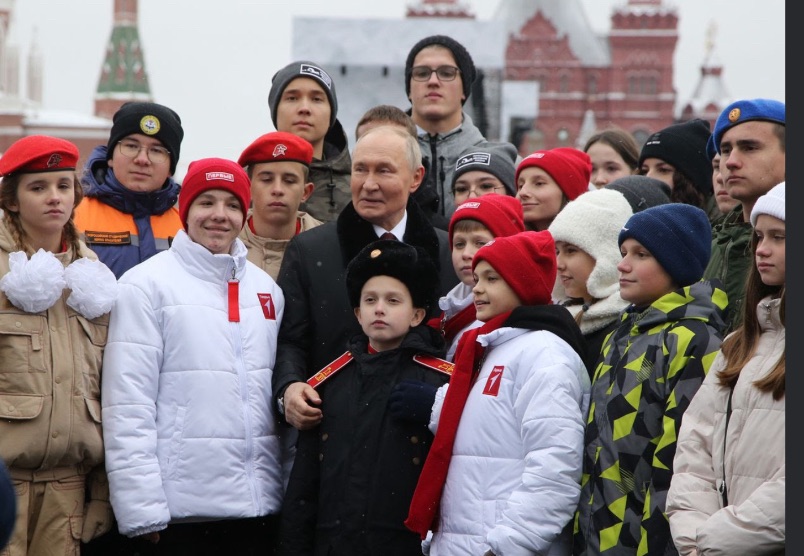 11/15/2024 — Kremlin finds new enemies to target — Russians without kids