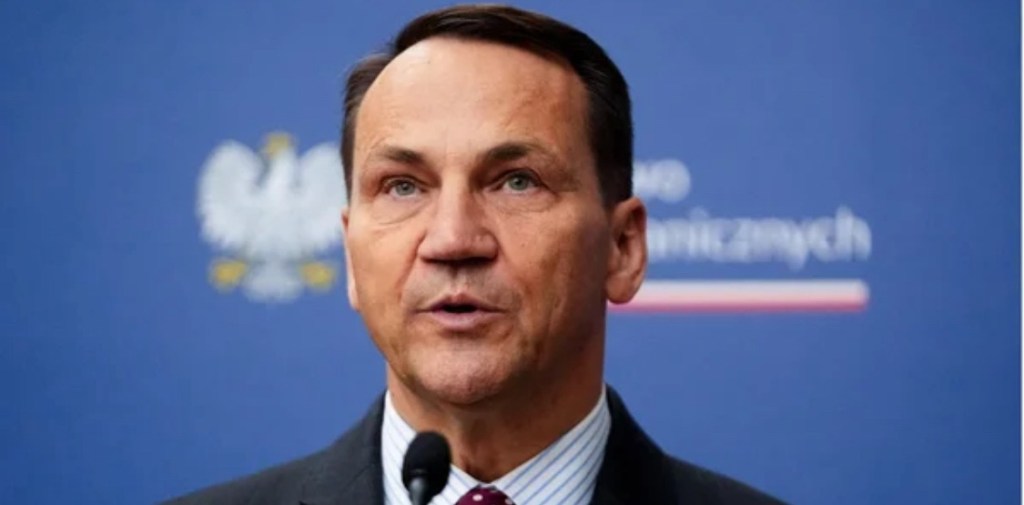 11/19/2014 — Long-range strikes approval a response Putin understands, says Polish&nbsp;FM