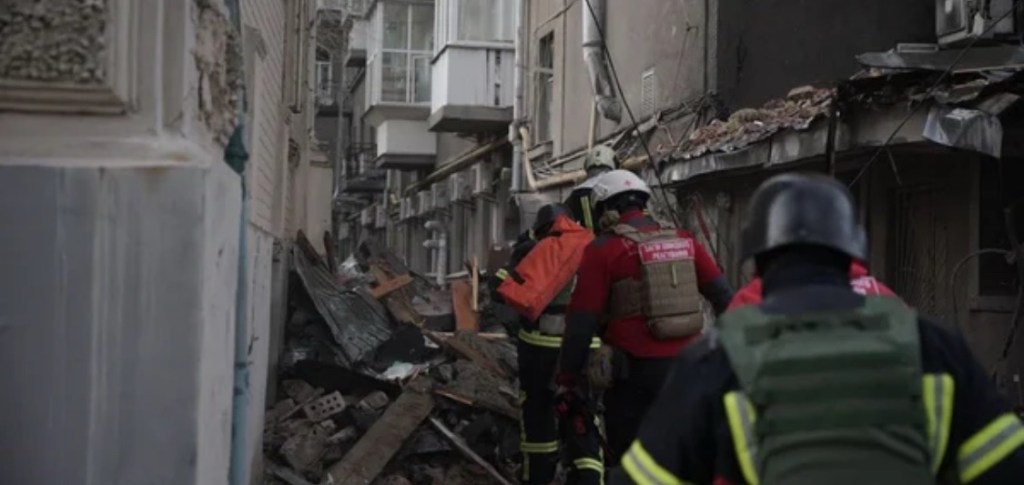 1/2/2025 — Expert explains Russian drone attack tactics on Kyiv city center