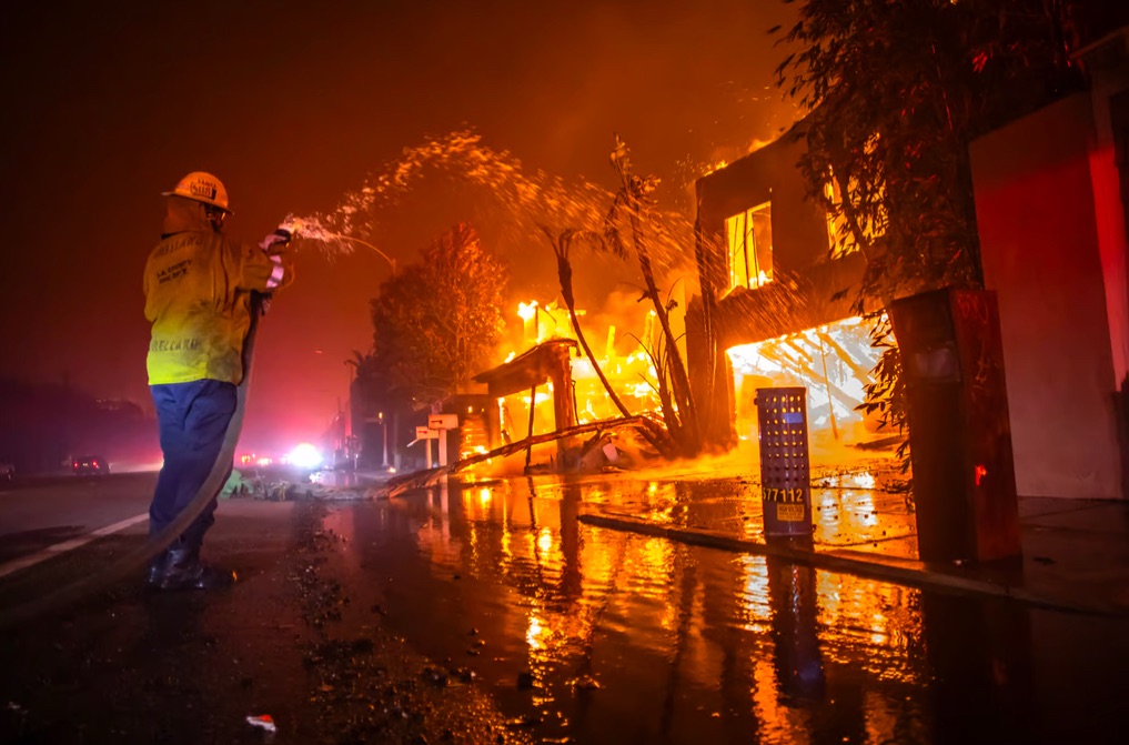 1/15/2025 — Ukraine offers to send 150 firefighters to help California battle wildfires