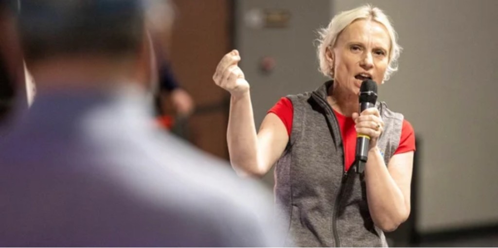 4/9/2025 — U.S. lawmaker sparks outrage with Ukraine comments, calls Zelenskyy&nbsp;‘moron’